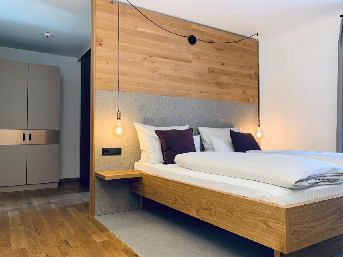Stadthotel Kachelofen Крумбах Екстер'єр фото