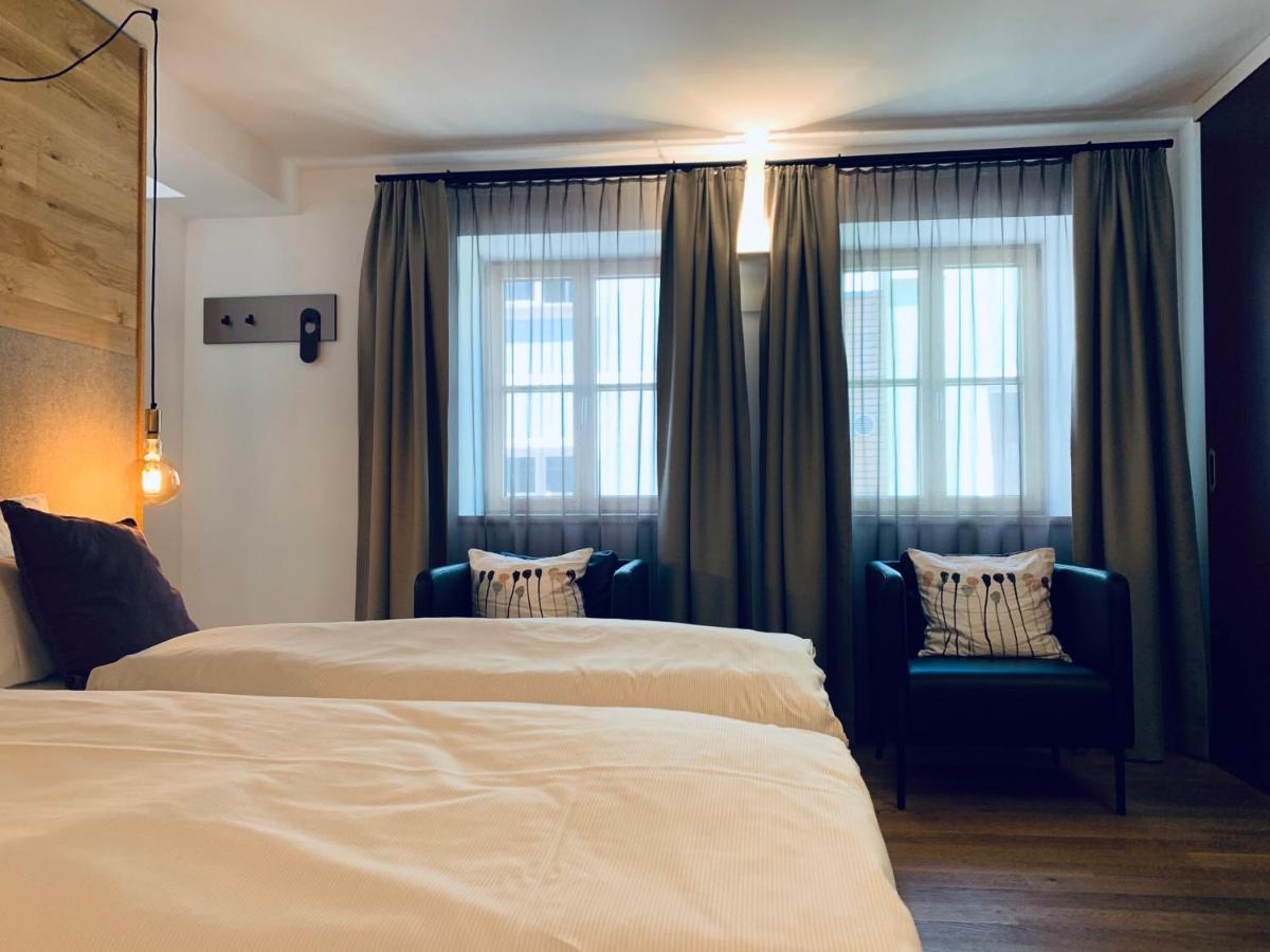 Stadthotel Kachelofen Крумбах Екстер'єр фото