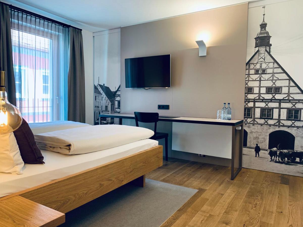 Stadthotel Kachelofen Крумбах Екстер'єр фото